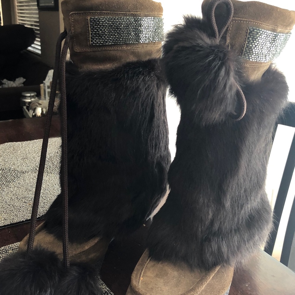 Coach boots